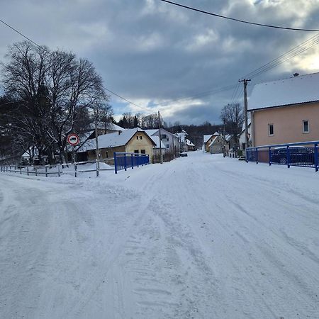 فيلا Dubacik Dovalovo Liptovský Hrádok المظهر الخارجي الصورة